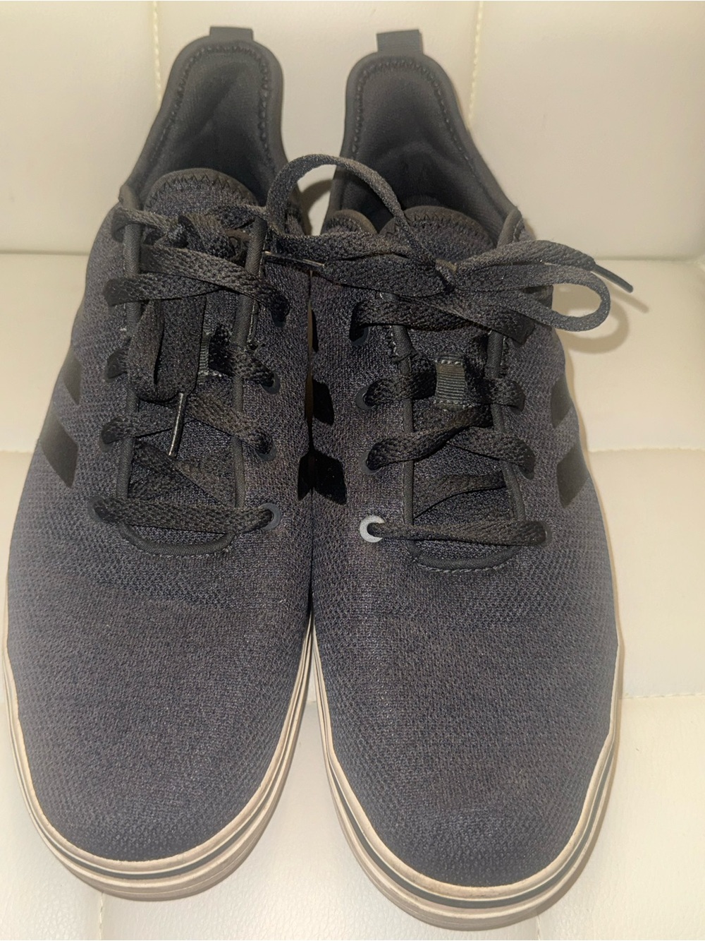 New Men's Adidas True Chill Skateboarding size 10 Sneaker Athletic Shoe